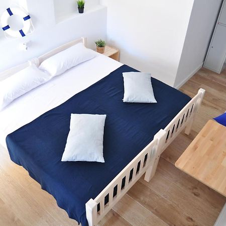 סאלו Hostal Porto Mar מראה חיצוני תמונה