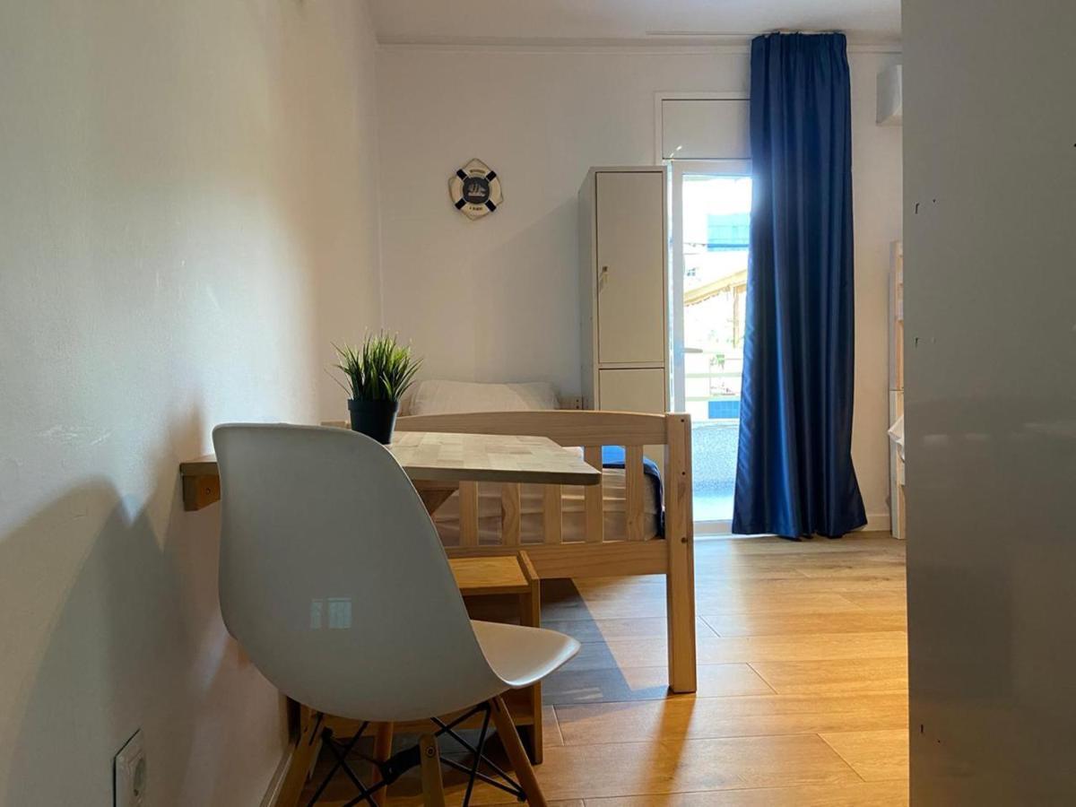 סאלו Hostal Porto Mar מראה חיצוני תמונה