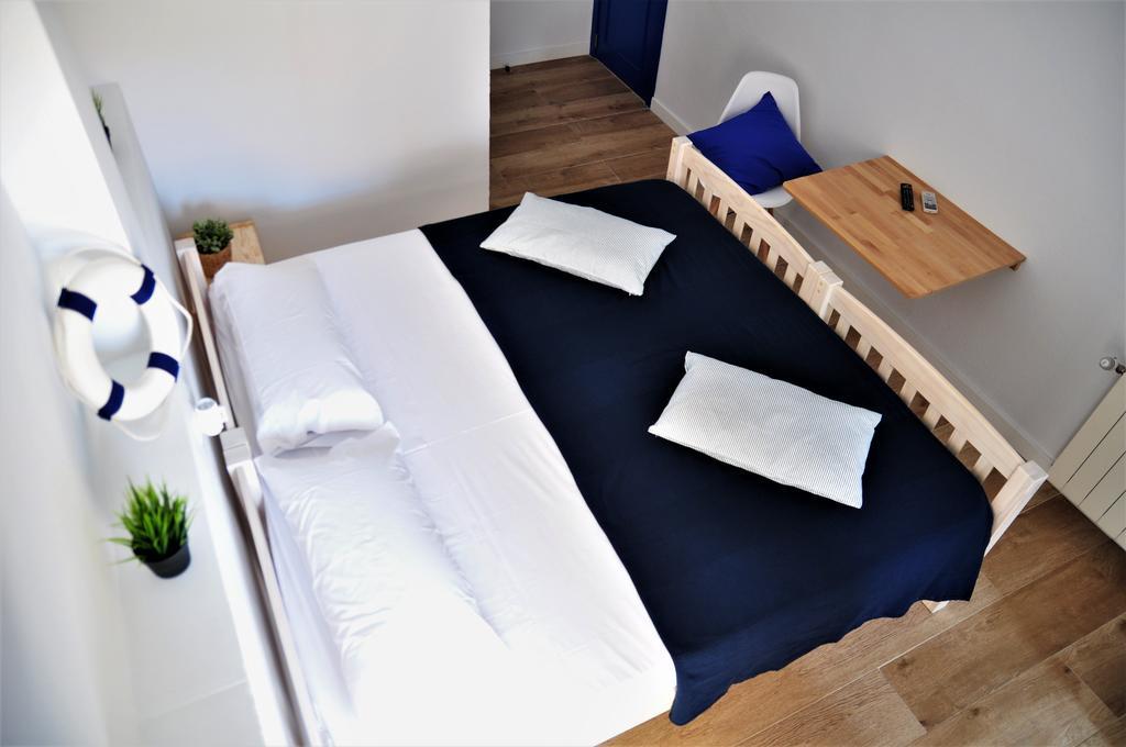 סאלו Hostal Porto Mar מראה חיצוני תמונה