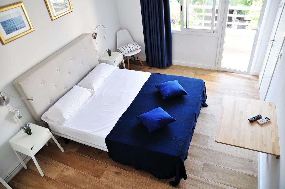 סאלו Hostal Porto Mar מראה חיצוני תמונה